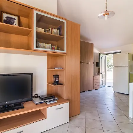 Apartment Casa Fuile 1 *